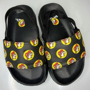 Buc-ee’s Kids Slide Sandals Size 8 Black Beaver Logo Slip On